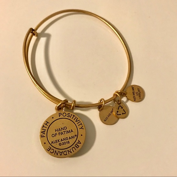 NWOT Alex And Ani Hand Of Fatima Bracelet - Picture 3 of 3